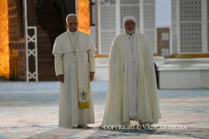 À la Grande Mosquée d’Alger, Léon XIV appelle à la recherche de Dieu et à la paix
