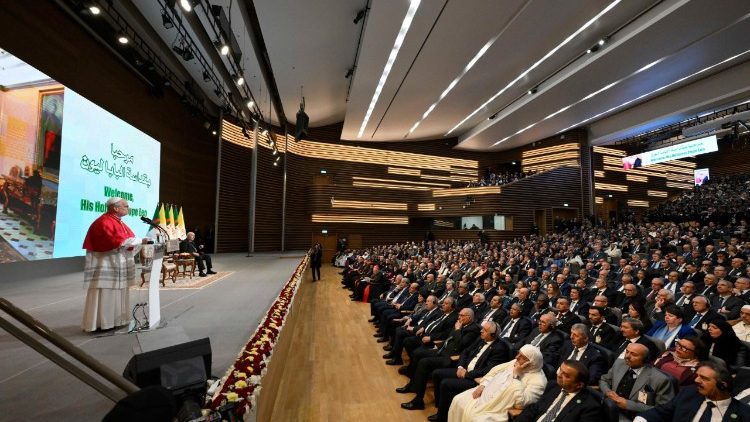 Papa: Kršenja prava i napasti neokolonijalizma, potreban je novi tijek povijesti