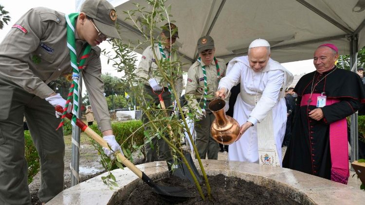 Drugi dan pape Lava XIV. u Alžiru