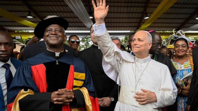 En une minute, la cinquième journée de Léon XIV en Afrique