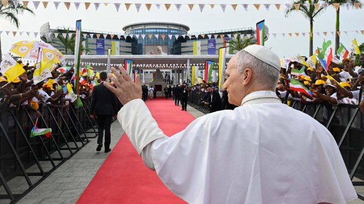 En une minute, la neuvième journée du Pape en Afrique