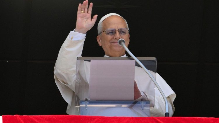 El Papa: El Buen Pastor no viene a robarnos nada, al contrario, multiplica la vida